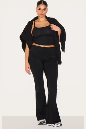 PRETTYLITTLETHING Plus Sculpt High Waist Flare Yoga Pants