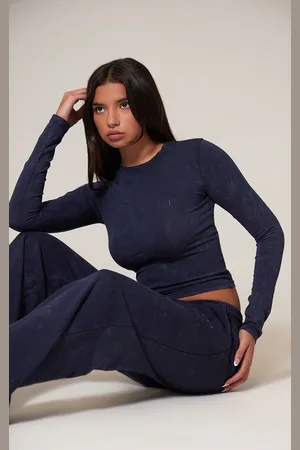 PRETTYLITTLETHING Washed Longline Cotton Long Sleeve Fitted T-shirt