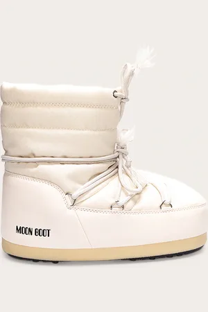 PRETTYLITTLETHING MOON BOOT Evolution Icon