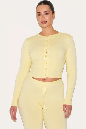 PRETTYLITTLETHING Shape Knitted Button Front Wide Rib Cardigan