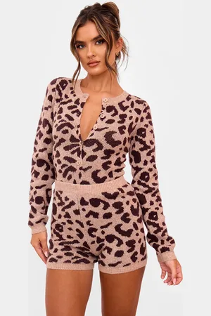 PRETTYLITTLETHING Soft Knit Button Up Bodysuit