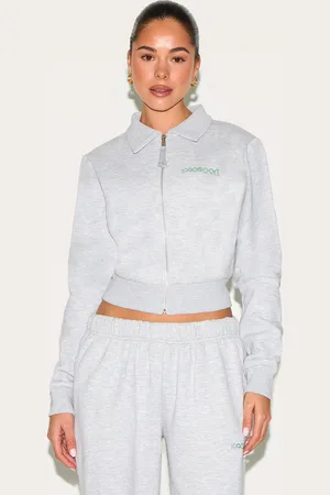 PRETTYLITTLETHING Fitted Zip Through Collar Sweatshirt