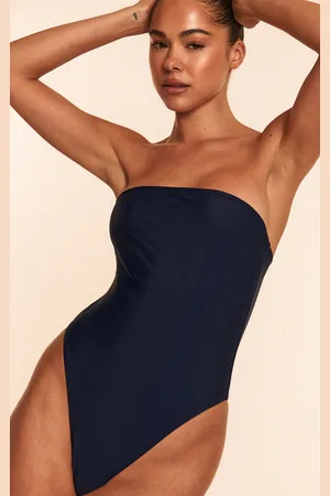 PRETTYLITTLETHING Strapless Swimsuit