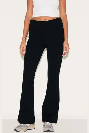 PRETTYLITTLETHING Wide Rib Fold Over Flares