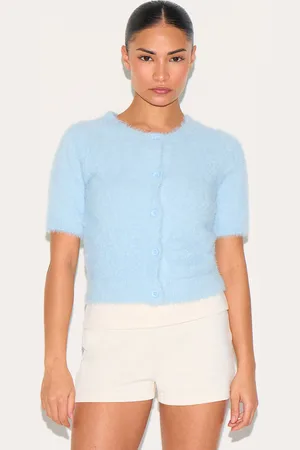 PRETTYLITTLETHING Petite Fluffy Knit Cap Sleeve Crop Jumper