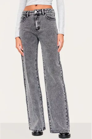 PRETTYLITTLETHING Washed Seam Detail Straight Leg Jeans
