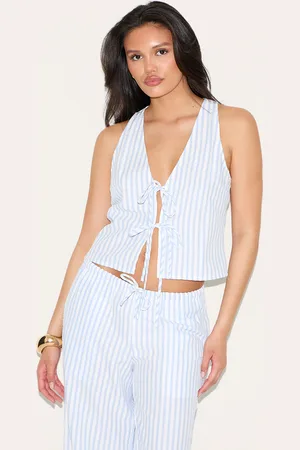 PRETTYLITTLETHING Striped Sleeveless Tie Front Top