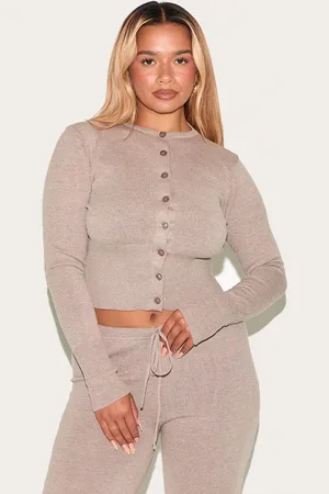 PRETTYLITTLETHING Shape Knitted Button Front Wide Rib Cardigan