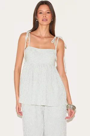 PRETTYLITTLETHING Woven Textured Striped Floaty Top