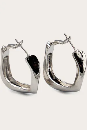 PRETTYLITTLETHING Twist Hoop Earring
