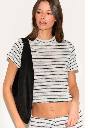 PRETTYLITTLETHING Textured Striped Top