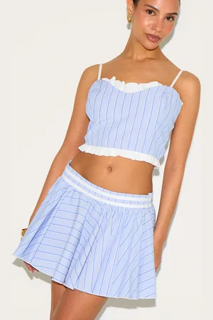 PRETTYLITTLETHING Petite Striped Mini Skater Skirt