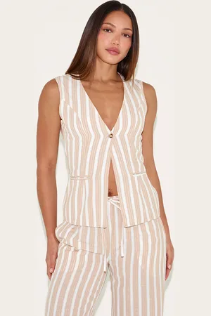 PRETTYLITTLETHING Tall Linen Look Textured Striped Waistcoat