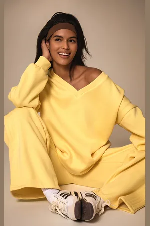 PRETTYLITTLETHING Oversized V Neck Sweatshirt