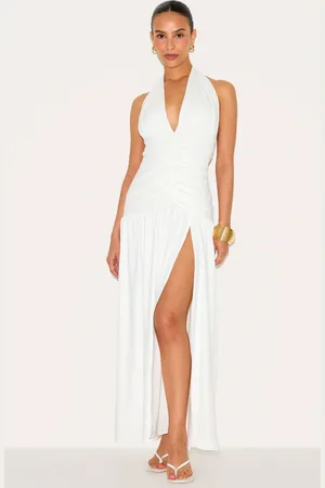 PRETTYLITTLETHING Petite Double Slinky Halterneck Ruched Maxi Dress