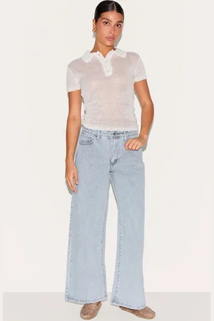 PRETTYLITTLETHING Petite Low Rise Wide Leg Jeans