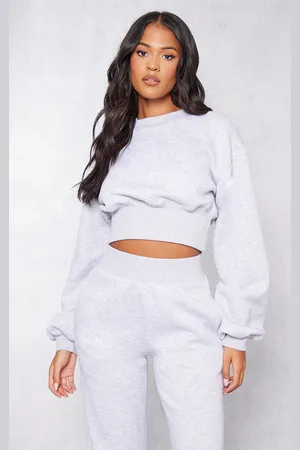 PRETTYLITTLETHING Tall Cropped Sweatshirt