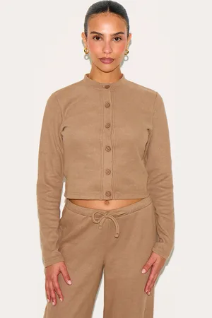 PRETTYLITTLETHING Petite Super Soft Button Down Long Sleeve Top