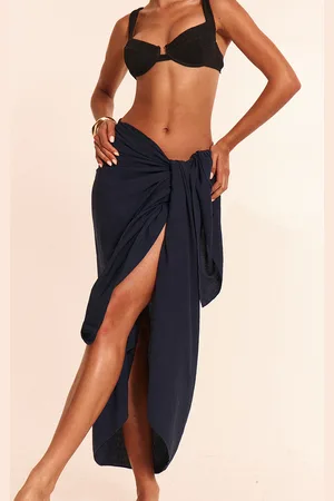 PRETTYLITTLETHING Floaty Woven Rectangle Sarong