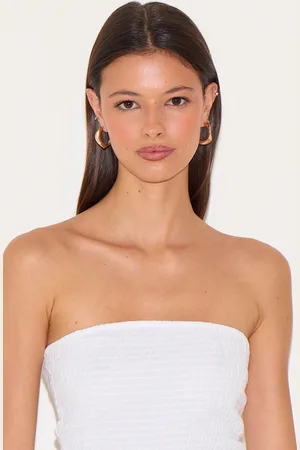 PRETTYLITTLETHING Twist Hoop Earring