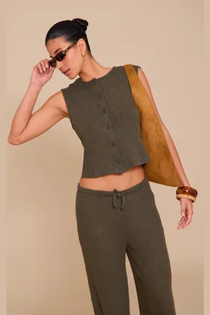 PRETTYLITTLETHING Textured Button Up Waistcoat