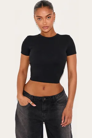 PRETTYLITTLETHING Shape Built In Bra Sculpt T-shirt