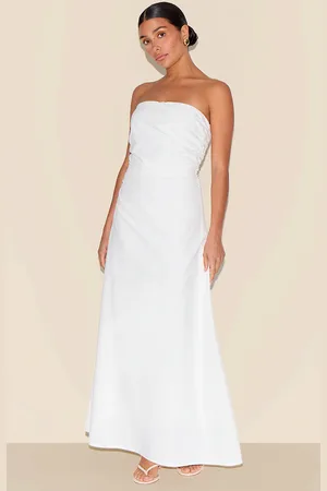 PRETTYLITTLETHING Petite Linen Look Bandeau Maxi Dress