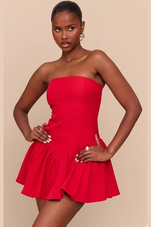 PRETTYLITTLETHING Woven Bandeau Dropped Waist Playsuit