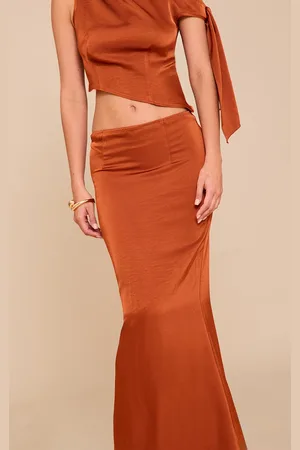 PRETTYLITTLETHING Mid Rise Satin Maxi Skirt