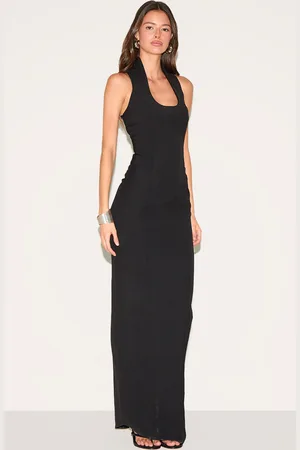 PRETTYLITTLETHING Woven Scoop Neck Maxi Dress
