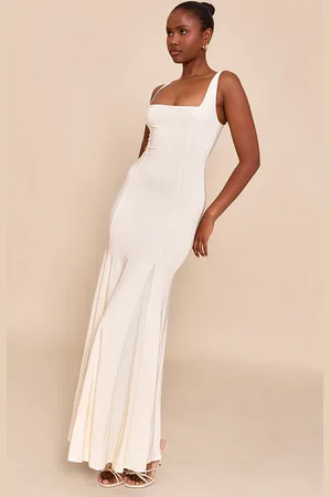 PRETTYLITTLETHING Double Layer Soft Touch Scoop Neck Maxi Dress