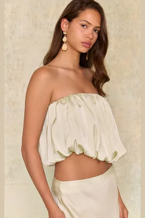 PRETTYLITTLETHING Satin Puffball Bandeau Top