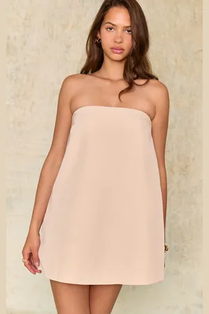 PRETTYLITTLETHING Bandeau A-line Dress