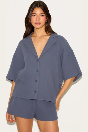 PRETTYLITTLETHING Woven Short Sleeve Shirt