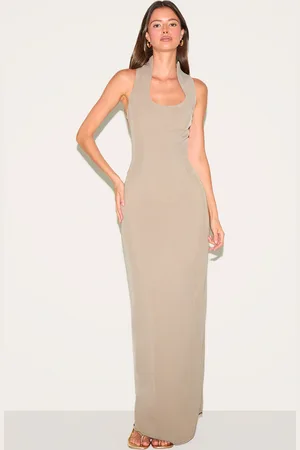 PRETTYLITTLETHING Woven Scoop Neck Maxi Dress