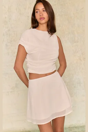 PRETTYLITTLETHING Chiffon Asymmetric Top