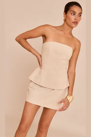 PRETTYLITTLETHING Petite Premium Linen Look Longline Bandeau Top