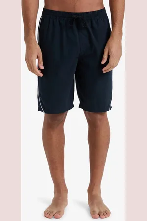 Quiksilver | Mens Everyday 99 20" Swim Shorts - - Size L at Official Store