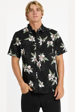 Quiksilver | Mens Apero Classic Floral Short Sleeve Shirt - - Size M at Official Store