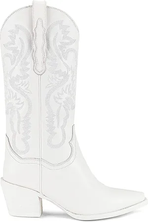 Jeffrey Campbell Dagget Boot in . Size 9.5.