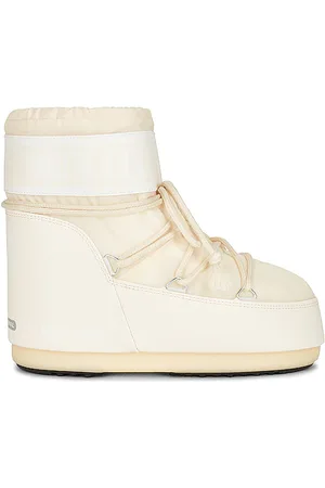 Moon Boot Icon Low Nylon Boot in . Size 39-41.