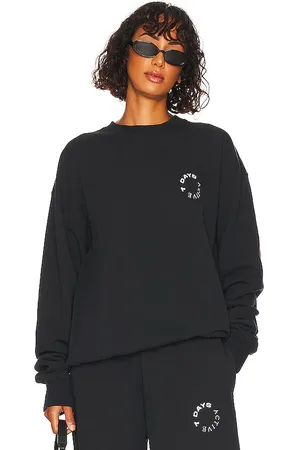 7 DAYS ACTIVE Monday Sweatshirt in . Size M, S.