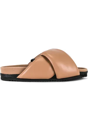 R0AM Foldy Puffy Slide in . Size 6.