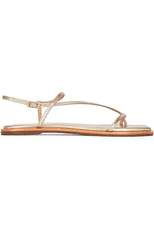KAANAS Alayta Sandal in . Size 5.