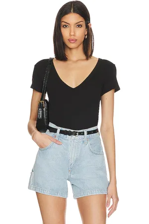 ENZA COSTA Perfect V Tee in . Size XS.