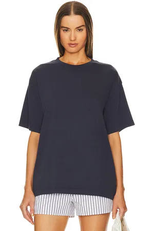 WAO The Relaxed Tee in . Size XL/1X, XS.
