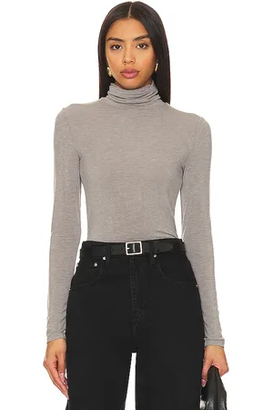 Rue Sophie Gia Knit Top in . Size M, S, XL, XS.