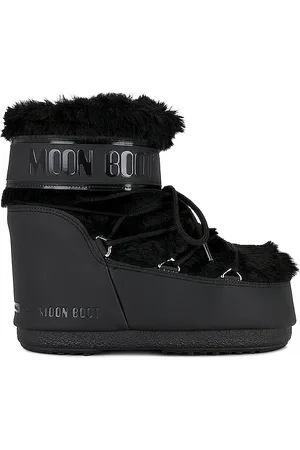 Moon Boot Icon Low Faux Fur Boot in . Size 36/38, 39-41, 39/41.