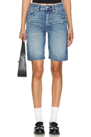 Free People Ghost Town Long Short in . Size 25, 26.