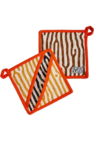 Dusen Dusen Potholder in Orange,Navy.